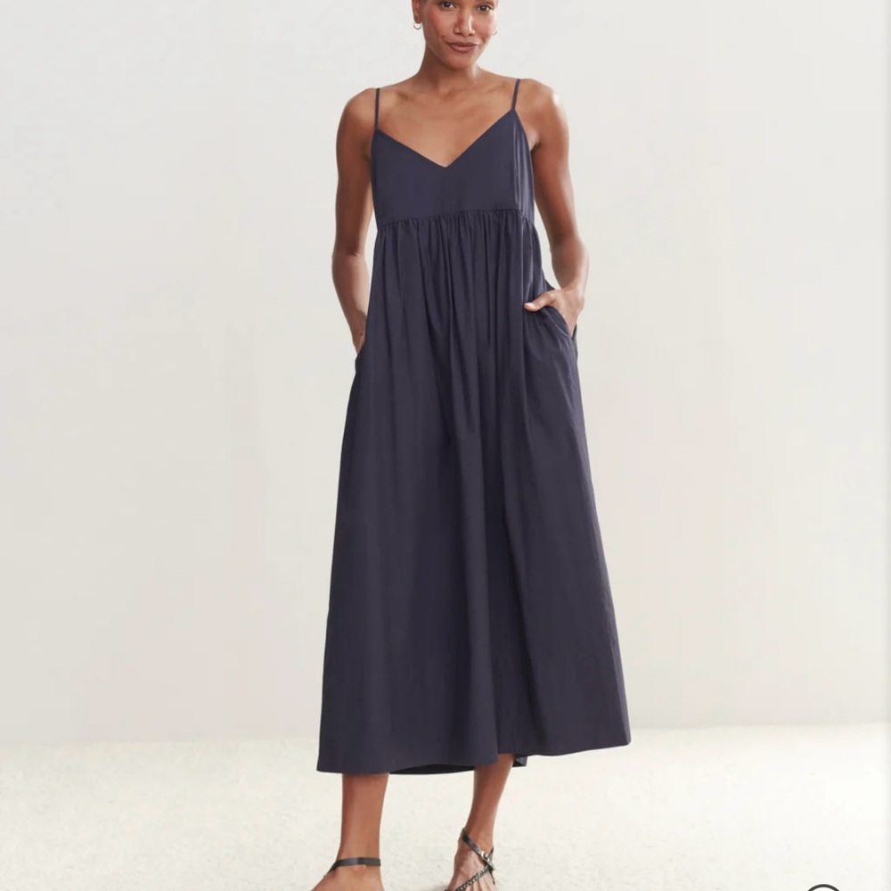 Jenni Kayne Cove Dress. Navy. Size S